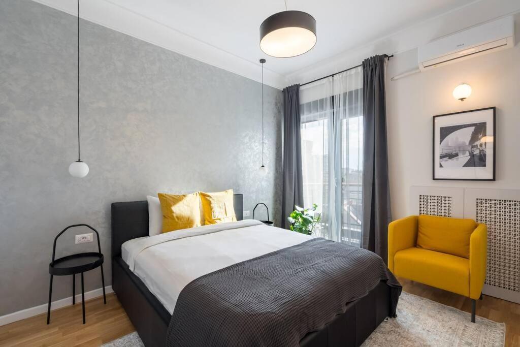 Superb Views 3br Midtown Flat - 3 Balconies * Bucarest