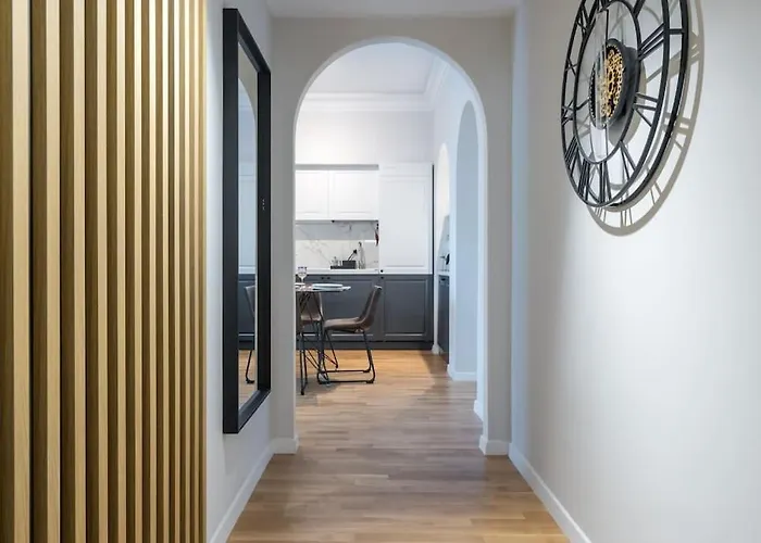 Superb Views 3Br Midtown Flat - 3 Balconies